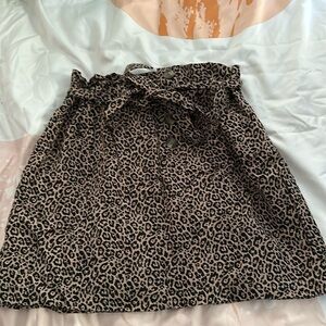 leopard skirt